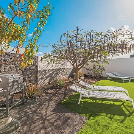 Casa Lua Blanka Villa *